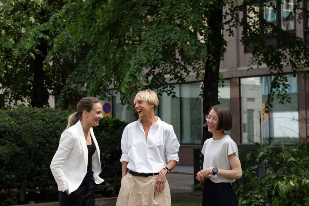 Anu Pitkänen osakkaaksi, Jaana Tyynismaa Taskujen hallitukseen